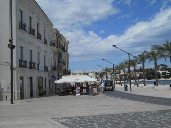 Appartamento Fontanella Deluxe Brindisi Exteriör bild