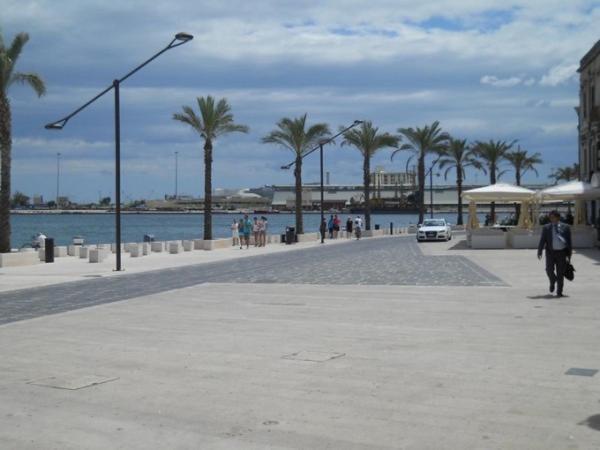 Appartamento Fontanella Deluxe Brindisi Exteriör bild